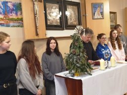 Rozdanie paczek mieszkańcom Bytomskiego Centrum Wsparcia, 23.12.2025